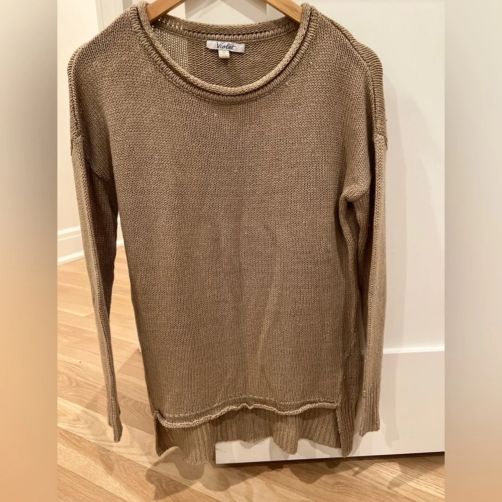 Tan Knit Crewneck Long Sleeve Sweater [Small]